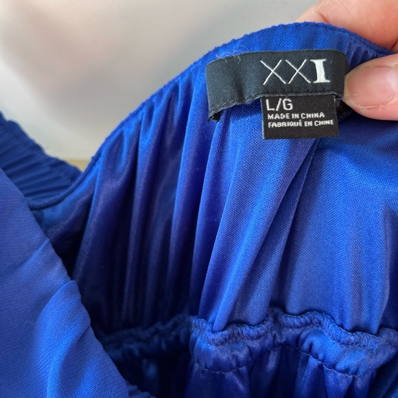 Strapless dress - Picture 2 of 3